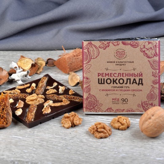 Шоколад на меду 72% с инжиром и грецким орехом 90г